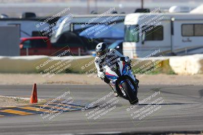 media/Jan-20-2023-Apex Assassins (Fri) [[05880b9d29]]/Trackday 2/Session 2 (Turn 2)/